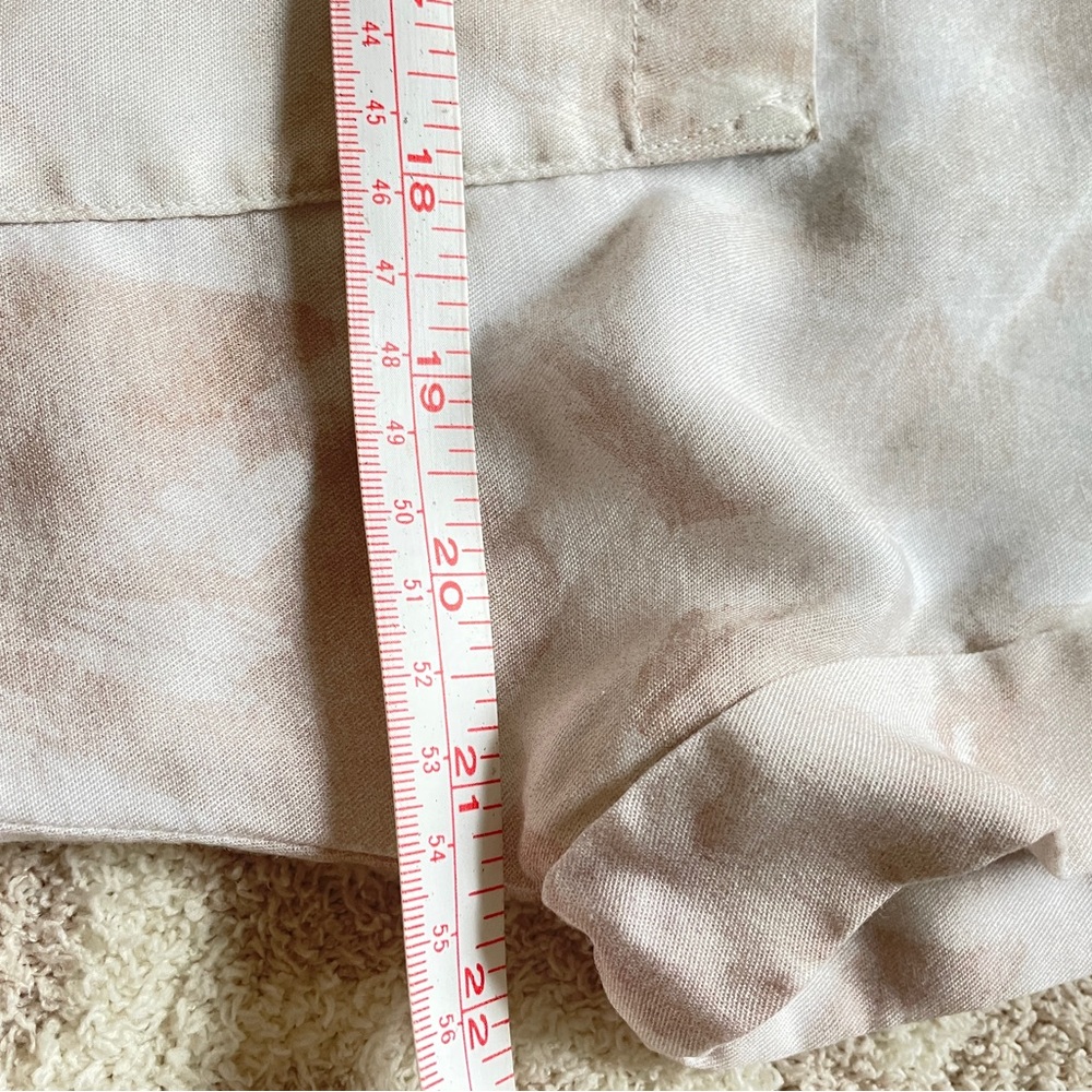 Anthropologie Cream Button-Up Blouse Medium Like New - Picture 4 of 6